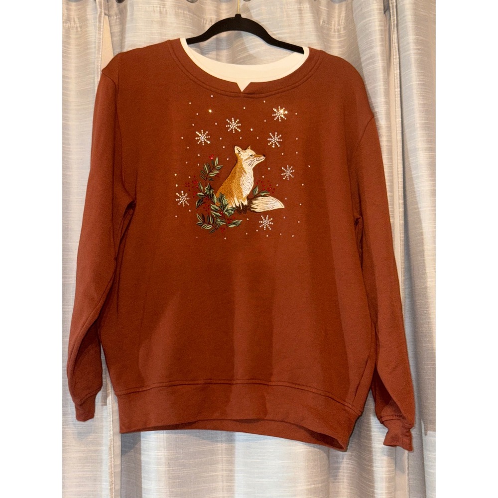 Cozy Heritage Charm Holiday Pullover Embroidered Sweatshirt Winter Fox NWOT Sz L